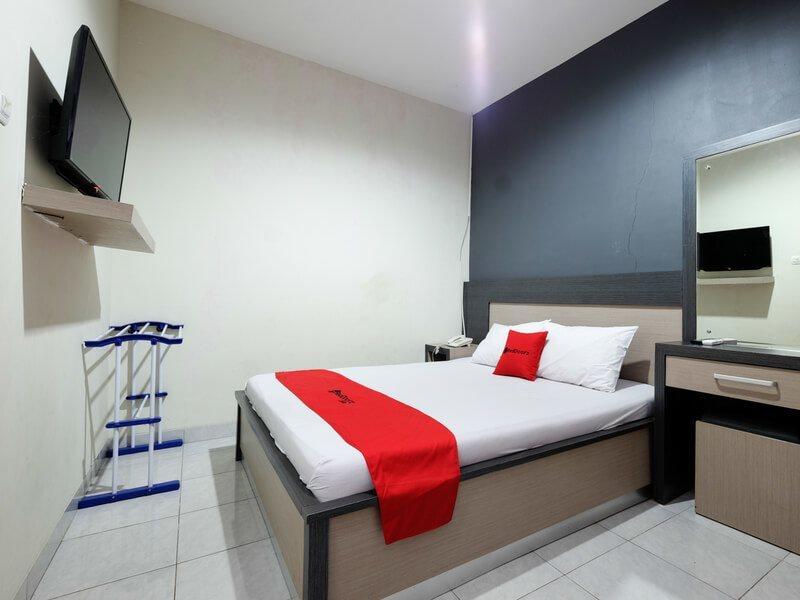 Reddoorz Near Moro Mall Пурвокерто Екстериор снимка